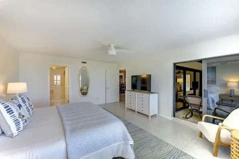 2571 NE Ocean Boulevard Stuart FL 34996