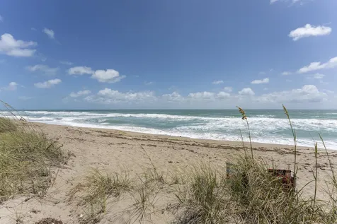 2571 NE Ocean Boulevard Stuart FL 34996