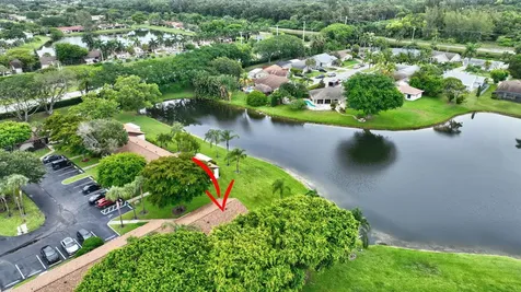 73 Via De Casas Norte Boynton Beach FL 33426