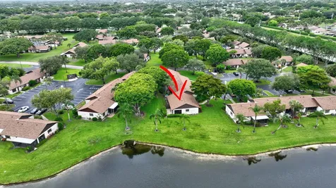 73 Via De Casas Norte Boynton Beach FL 33426