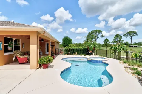 13280 81st Street Fellsmere FL 32948