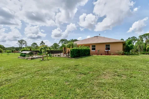 13280 81st Street Fellsmere FL 32948