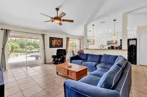 13280 81st Street Fellsmere FL 32948