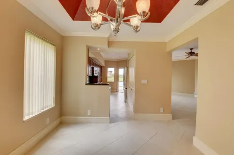 23181 Fountain View Boca Raton FL 33433