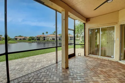 23181 Fountain View Boca Raton FL 33433