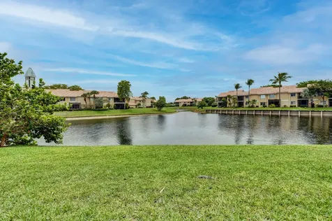 23181 Fountain View Boca Raton FL 33433