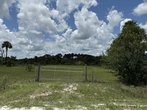 15775 NW 288th Street Okeechobee FL 34972