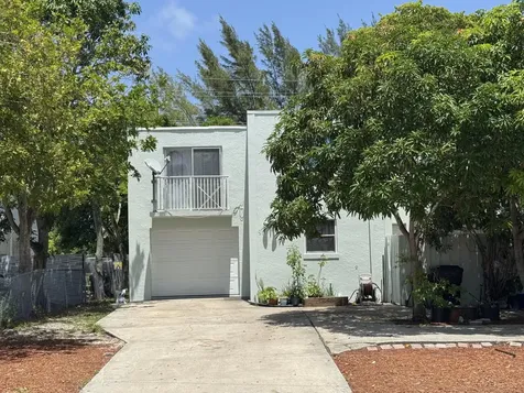 910 N F Street Lake Worth Beach FL 33460