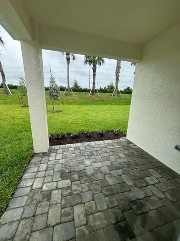 8666 Dahlia Circle Port Saint Lucie FL 34986