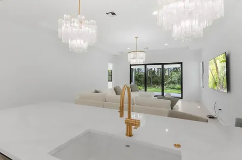 13214 Artisan Circle Palm Beach Gardens FL 33418