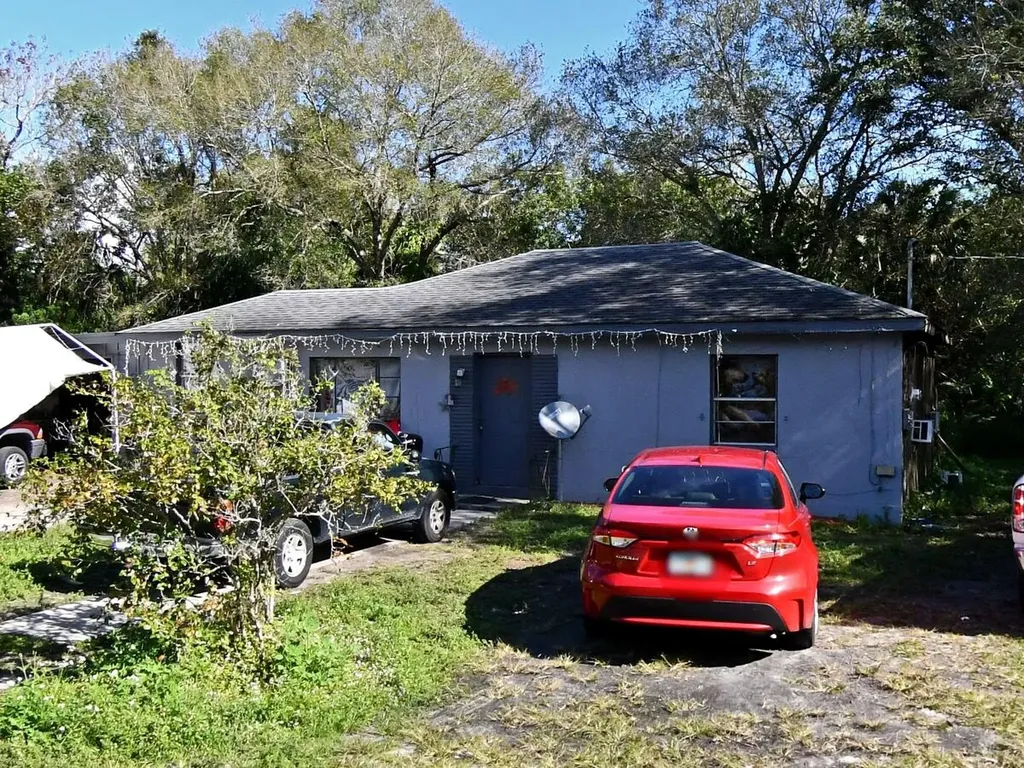 1808 N 50th Street Fort Pierce FL 34947