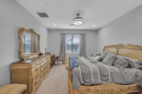 148 Sw Sea Lion Road Port Saint Lucie FL 34953