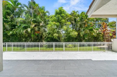 5122 Windsor Parke Drive Boca Raton FL 33496