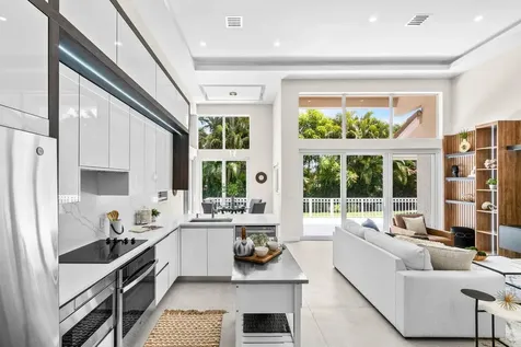 5122 Windsor Parke Drive Boca Raton FL 33496