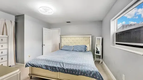 9709 Sw 1st Place Boca Raton FL 33428