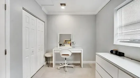 9709 Sw 1st Place Boca Raton FL 33428