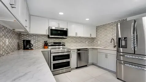 9709 Sw 1st Place Boca Raton FL 33428
