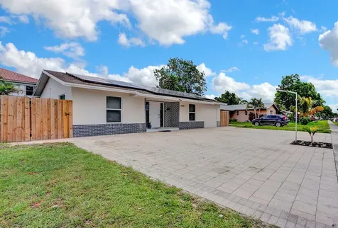9709 Sw 1st Place Boca Raton FL 33428