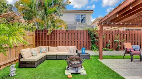 9709 Sw 1st Place Boca Raton FL 33428