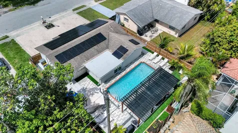 9709 Sw 1st Place Boca Raton FL 33428