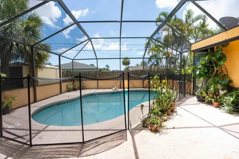 2573 Sw Savona Boulevard Port Saint Lucie FL 34953