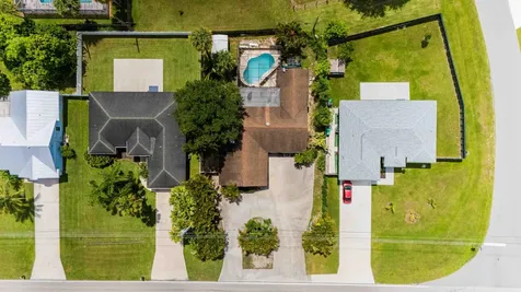 2573 Sw Savona Boulevard Port Saint Lucie FL 34953