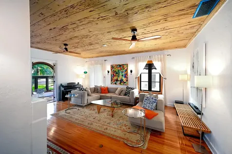 801 Hibiscus Street Boca Raton FL 33486