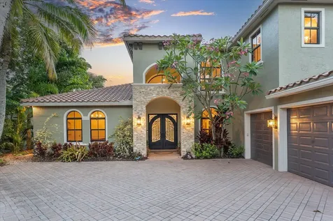 17585 Middlebrook Way Boca Raton FL 33496