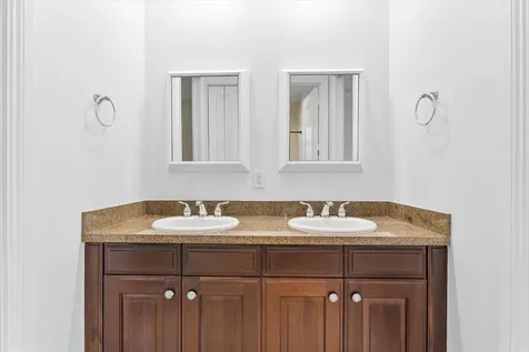 17585 Middlebrook Way Boca Raton FL 33496