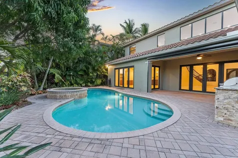 17585 Middlebrook Way Boca Raton FL 33496