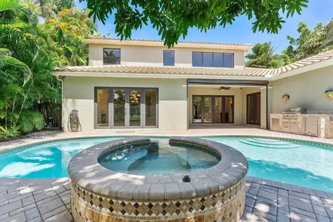 17585 Middlebrook Way Boca Raton FL 33496