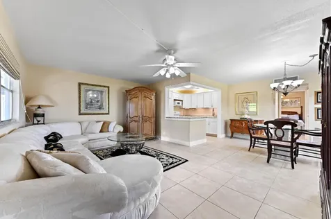 154 Tuscany C Delray Beach FL 33446
