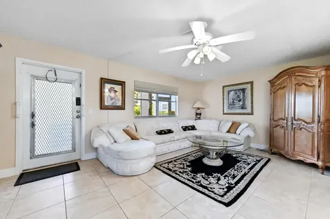 154 Tuscany C Delray Beach FL 33446