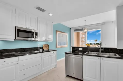 700 Ocean Royale Way Juno Beach FL 33408