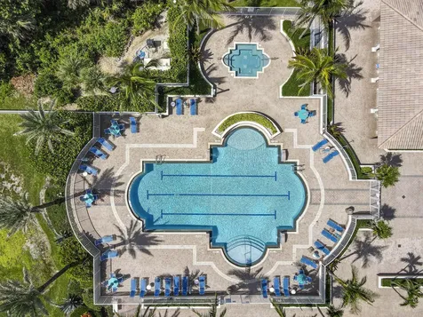 700 Ocean Royale Way Juno Beach FL 33408