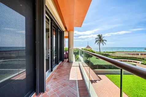 2 N Breakers Row Palm Beach FL 33480