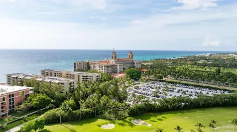 2 N Breakers Row Palm Beach FL 33480