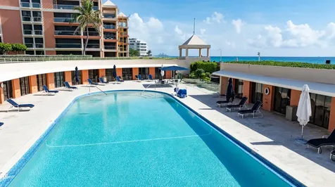 2 N Breakers Row Palm Beach FL 33480