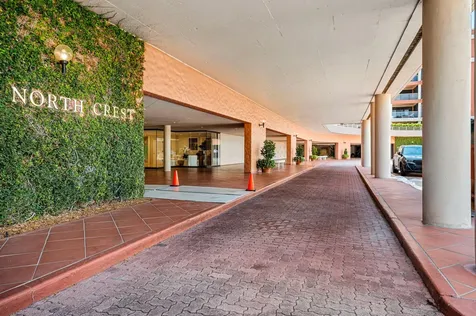 2 N Breakers Row Palm Beach FL 33480