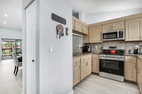 1102 Republic Court Deerfield Beach FL 33442