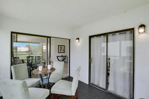 1102 Republic Court Deerfield Beach FL 33442