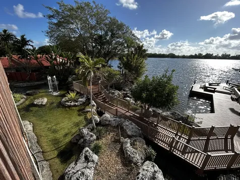 1102 Republic Court Deerfield Beach FL 33442