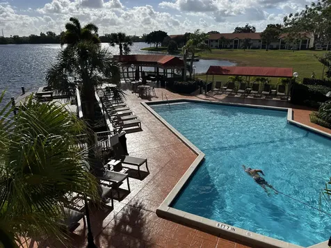 1102 Republic Court Deerfield Beach FL 33442