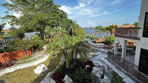 1102 Republic Court Deerfield Beach FL 33442