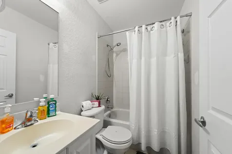 1947 Gardenia Court Court Riviera Beach FL 33404