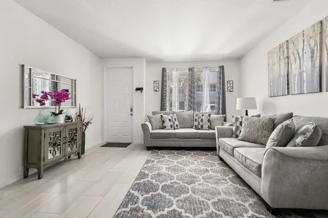 1947 Gardenia Court Court Riviera Beach FL 33404