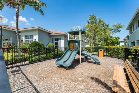 1947 Gardenia Court Court Riviera Beach FL 33404