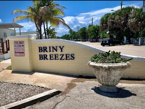 21 Bamboo Drive Briny Breezes FL 33435