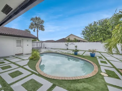 1598 Sw 19th Street Boca Raton FL 33486