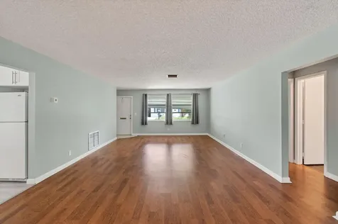 2080 Sw 14th Avenue Boynton Beach FL 33426